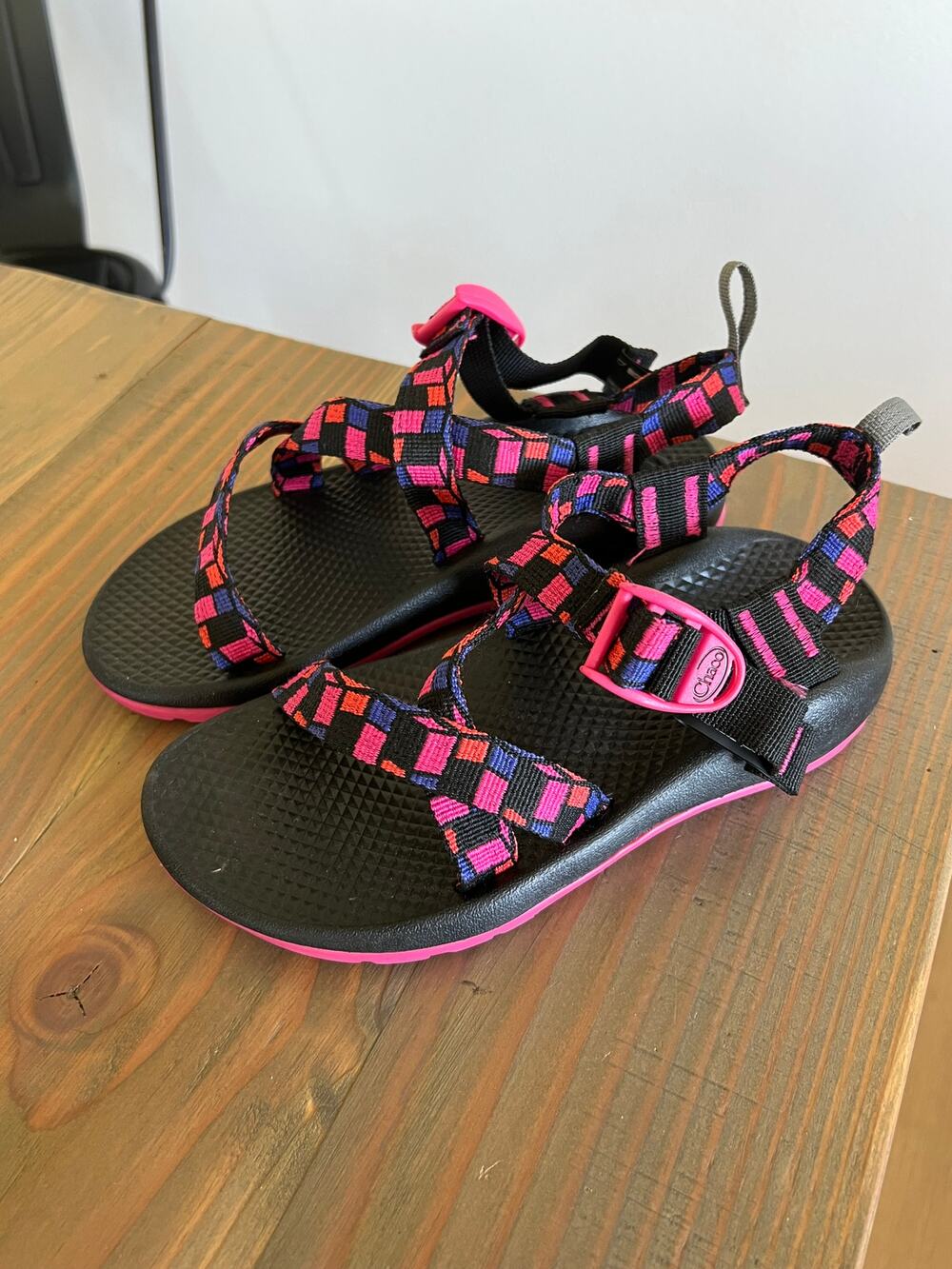 Chaco Strappy Hiking Water Sandals Big Girls Size 3